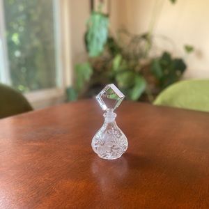Vintage Clear/Frosted Floral Etched Glass Perfume Bottle